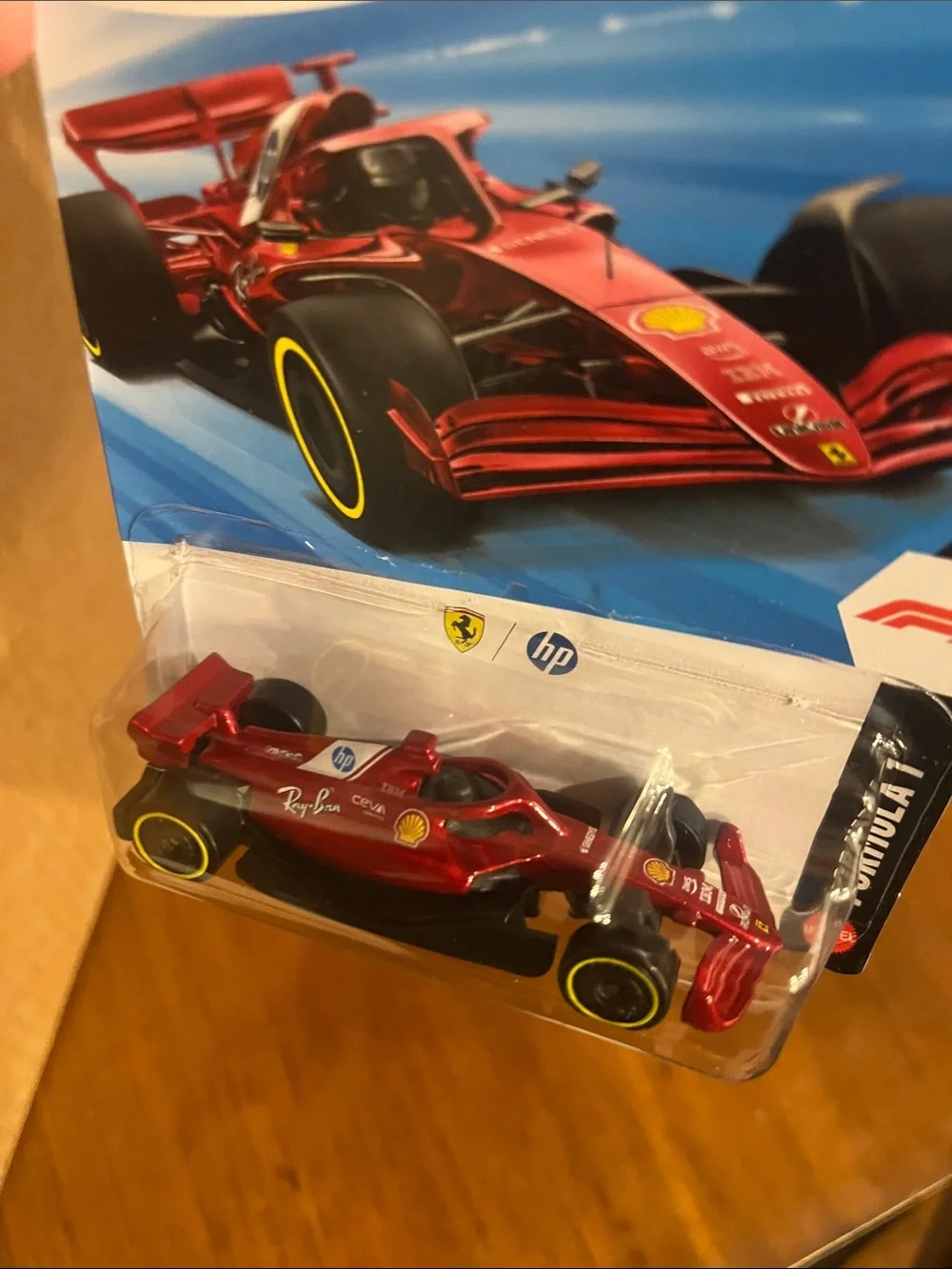 Hot Wheels Scuderia Ferrari HP Formula 1 Toy Car new 1/64